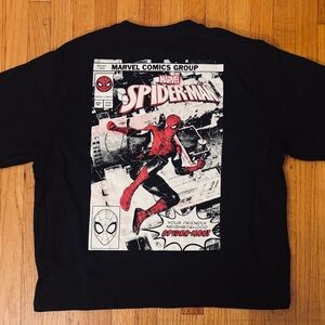 Women’s Spider-Man Graphic Tee Size L